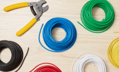 Comparta los dos pasos de cómo mantener correctamente los cables fotovoltaicos