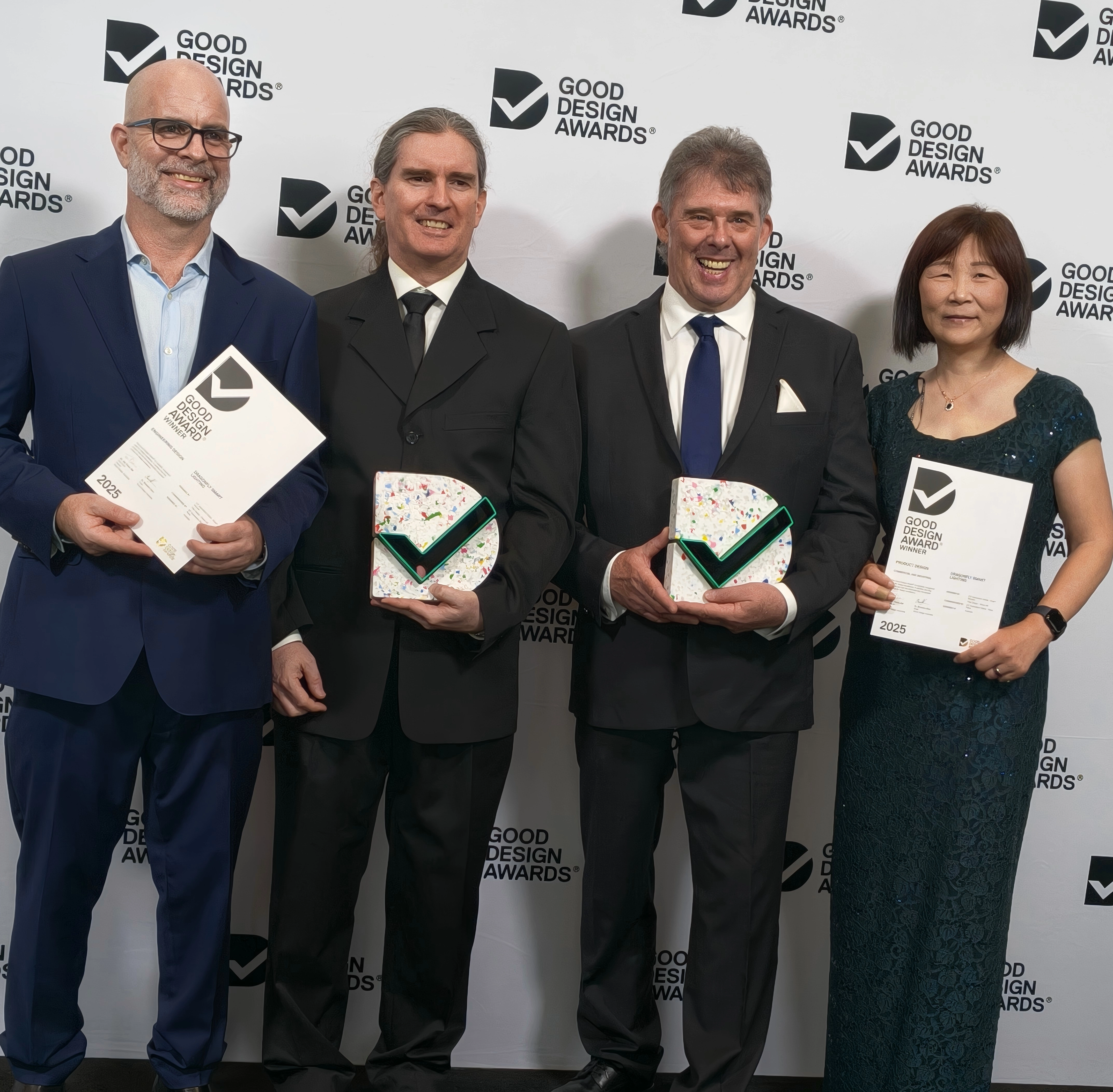 Impulsando un diseño galardonado: ¡Felicitaciones a DragonFly Smart Lighting por su premio australiano al buen diseño 2025!